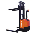 CLE-M全電動堆高車