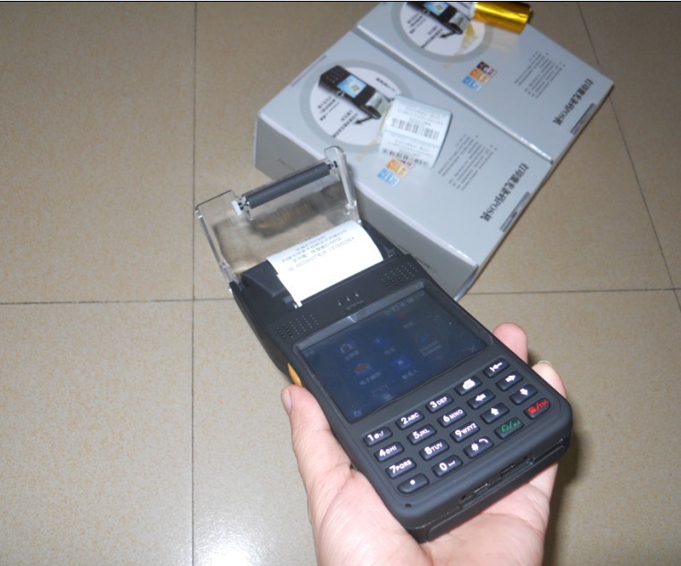 內(nèi)置打印機和POS工業(yè)手持終端