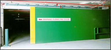 滑動(dòng)式防火門