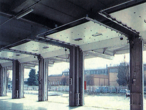 工業(yè)滑升門(mén) 東莞 達(dá)成 