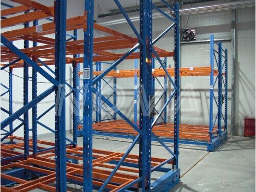 重型移動(dòng)式貨架