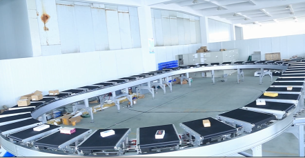 交叉帶分揀機 高品質(zhì)分揀設(shè)備 36000件/小時高速分揀設(shè)備定制