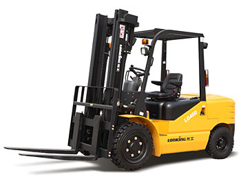 龍工叉車,飛躍無(wú)限!世界穿梭!德州龍工內(nèi)燃叉車專賣