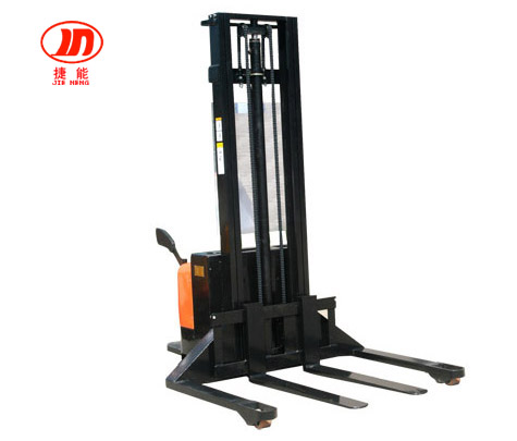 全電動堆高車寬支腿型