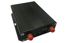 北斗車載定位終端 GPS油量監(jiān)控 車載GPS定位終端 正反轉(zhuǎn)檢測