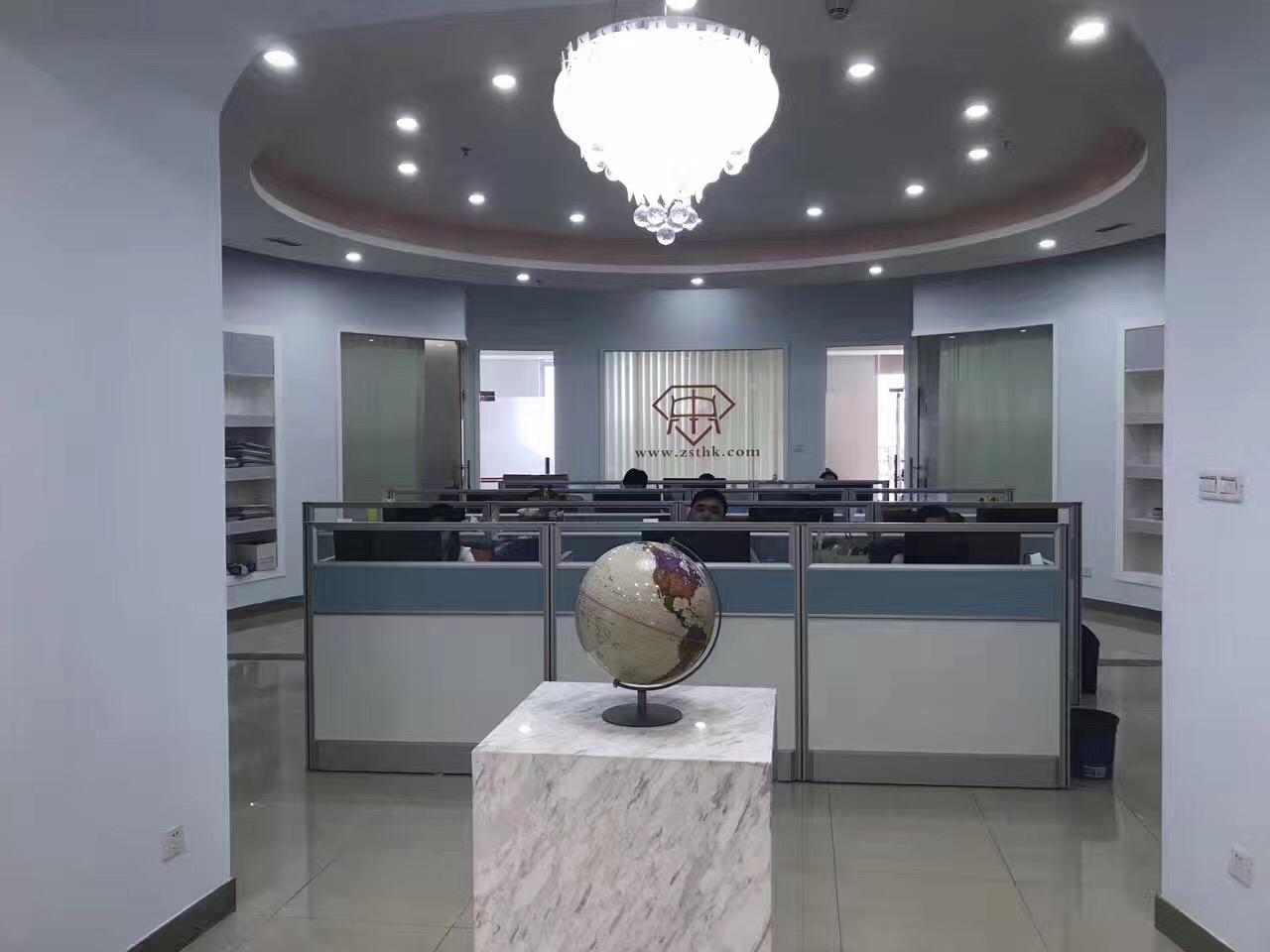 廣州搬家搬廠到香港物流專線 專業(yè)安全門到門