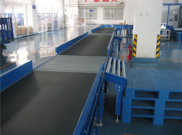 皮帶輸送機(jī)