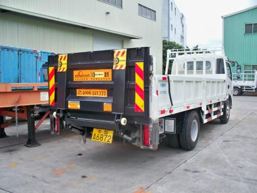 汽車液壓升降尾板 汽車尾板 東莞達(dá)成