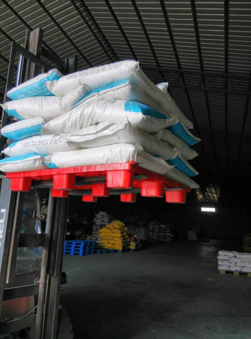 1111九腳網(wǎng)格型塑料托盤墊板