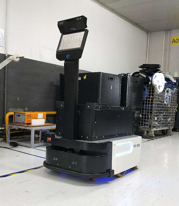 工業(yè)搬運機器人