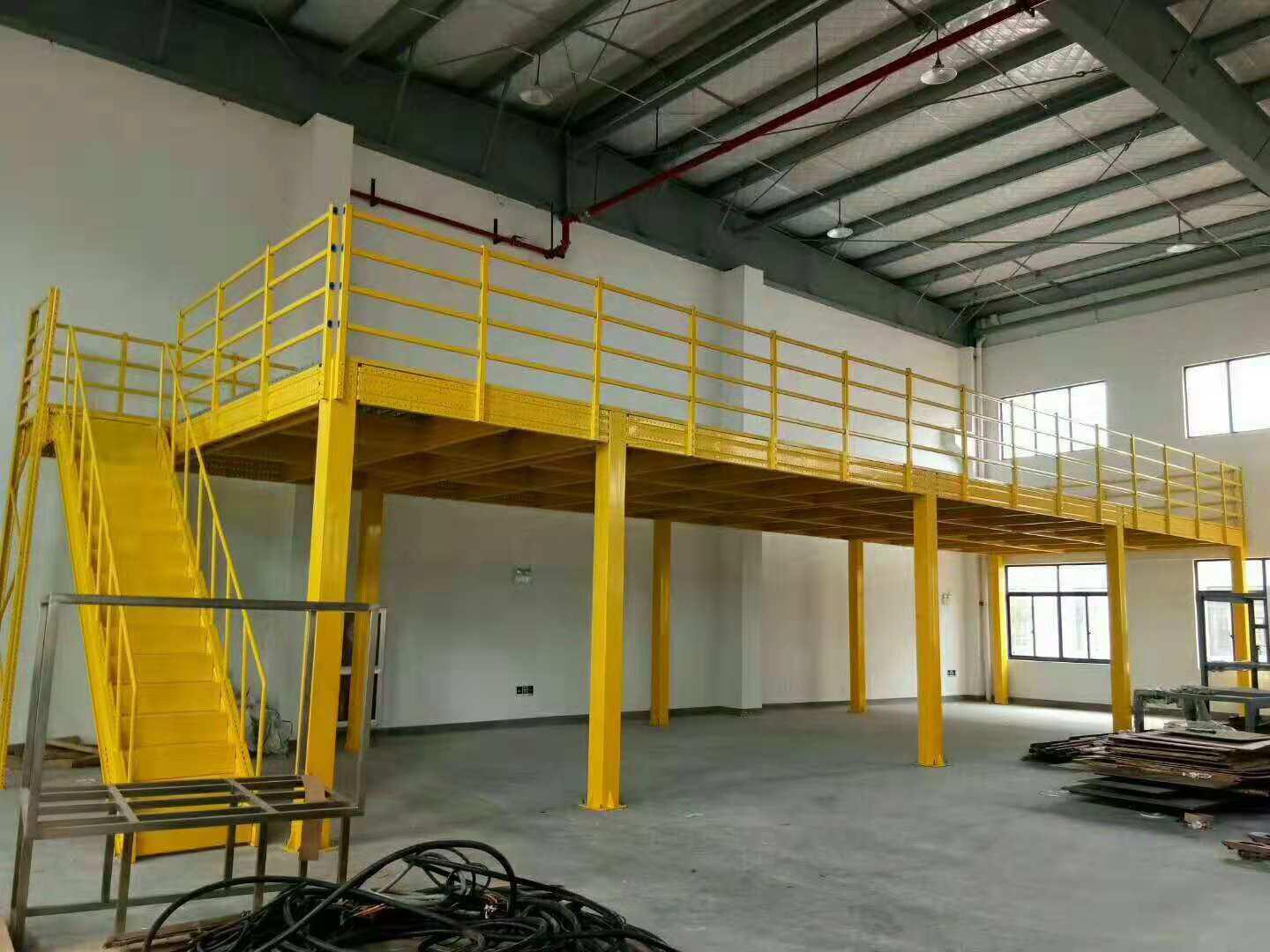 廠家直銷！貨架 托盤 倉儲籠等倉儲設(shè)備