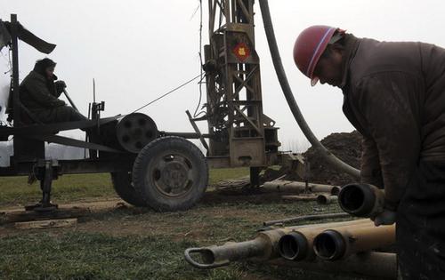 佳木斯打井誰(shuí)家好就找佳木斯新科技打井隊(duì)