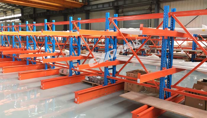 東莞?jìng)}儲(chǔ)貨架廠單雙面懸臂貨架五金鋼管管材貨架	