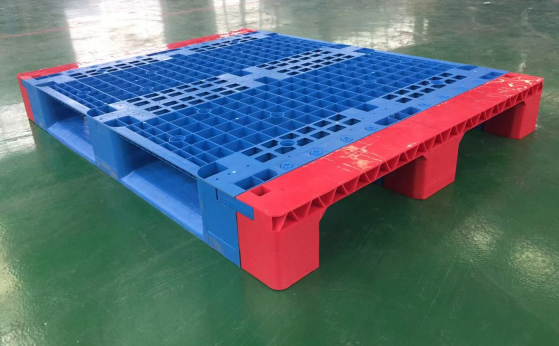 廠家供應(yīng)武漢塑料托盤川字型、組裝托盤