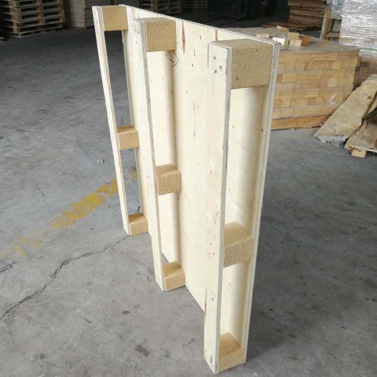 青島廠家直銷 多層板免熏蒸托盤四面進叉叉車