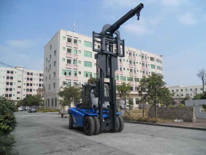 華南重工SOCMA品牌12噸叉車(chē)13.5噸叉車(chē)廠(chǎng)家直銷(xiāo)價(jià)格優(yōu)惠