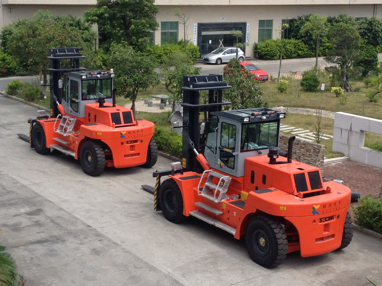 華南重工福建重型20噸/22噸叉車socma華南重工20噸/22噸叉車生產(chǎn)廠家