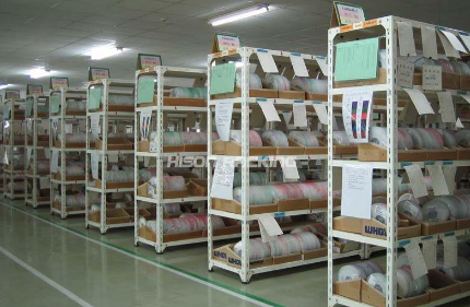 輕型倉儲貨架角鋼貨架廠家