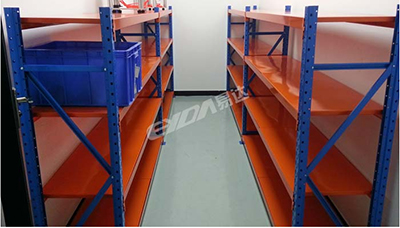 易達(dá)廣州倉儲(chǔ)貨架層板貨架?