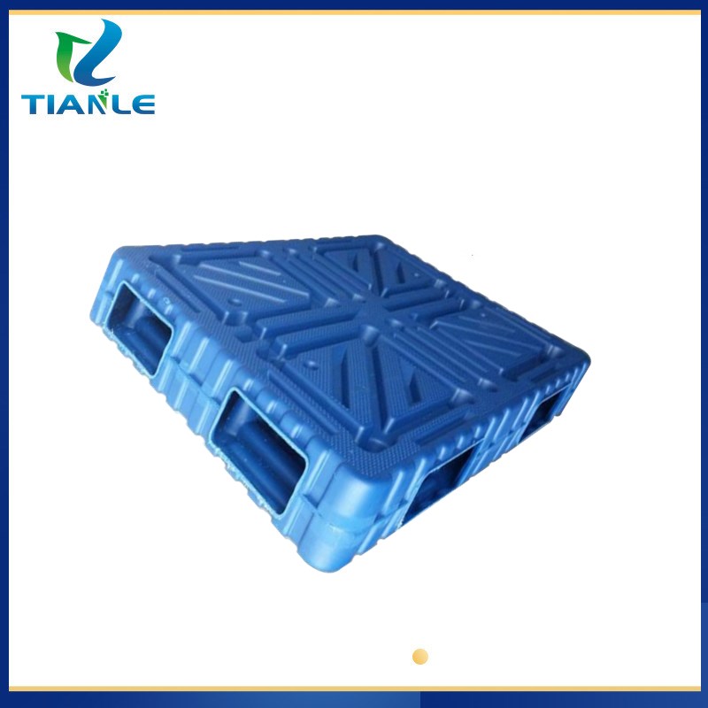 京山塑料周轉(zhuǎn)托盤	京山塑料板子	京山九腳吹塑托盤