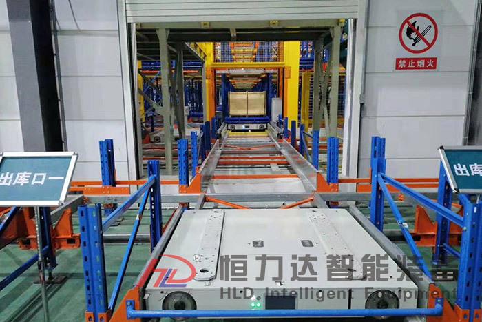 四向穿梭車貨架 - 廣州恒力達(dá)貨架