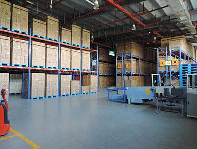 武漢貨架廠定做批發(fā)武漢橫梁式貨架