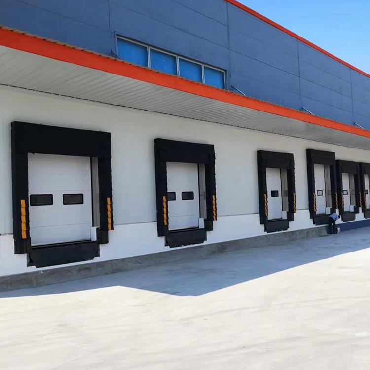 工業(yè)充氣式門封冷庫倉庫卸貨區(qū)域防塵防雨