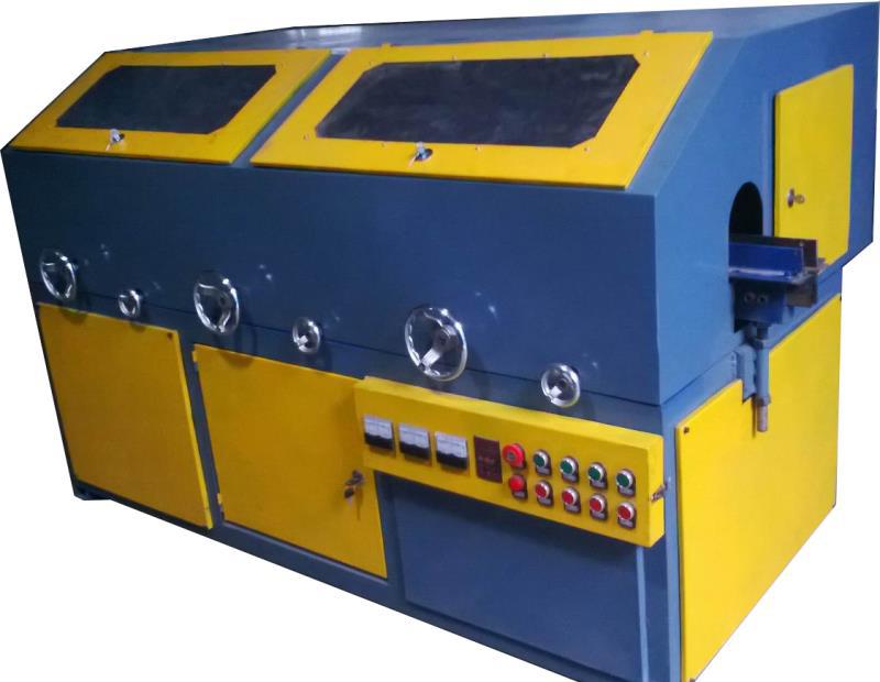 重慶環(huán)保除塵自動(dòng)圓管拋光機(jī)CBT-YZP005