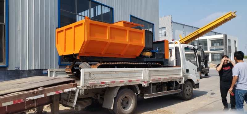 小型農(nóng)用履帶車(chē) 履帶底盤(pán)自卸車(chē) 履帶車(chē) 農(nóng)用履帶車(chē) U型車(chē)廂履帶運(yùn)輸車(chē)