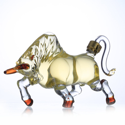 手工吹制玻璃白酒瓶異形公牛大瓶子