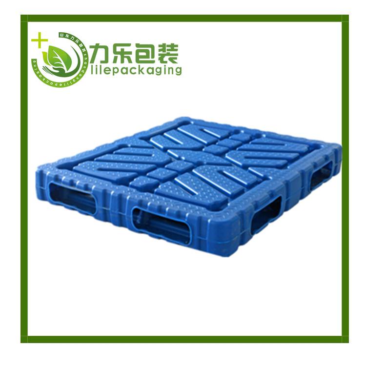 通許吹塑托盤型號(hào)	通許雙面吹塑托盤	通許吹塑托盤生產(chǎn)廠家