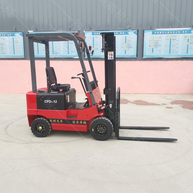   座駕式全電動(dòng)叉車 節(jié)能環(huán)保電動(dòng)叉車 多功能搬運(yùn)車廠家出售