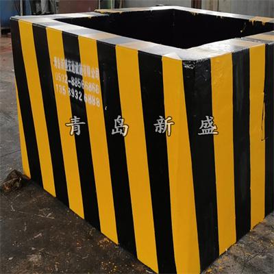 鐵跨公立交橋墩臺防撞保護裝置 公路橋墩黑黃相間醒目提示