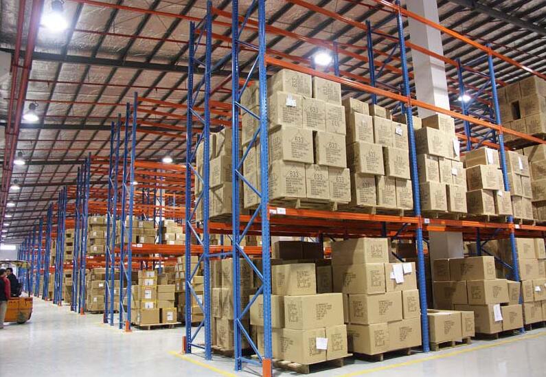 江蘇賽維亞橫梁式貨架2