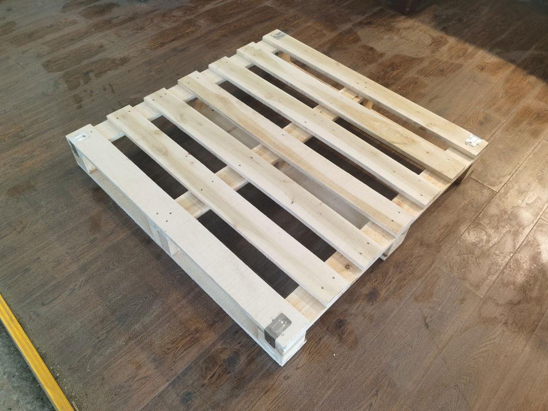 實木托盤叉車托盤物流倉庫倉儲周轉(zhuǎn)堆貨用托盤