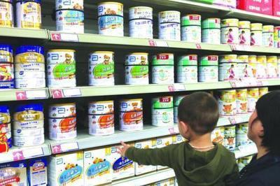 發(fā)財樹進(jìn)口新西蘭奶粉全脂淡奶高鈣烘焙用食品天津港報關(guān)