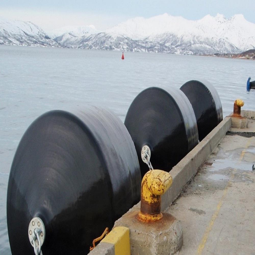 定制 專(zhuān)業(yè)定制船用實(shí)心碰墊 聚氨酯碰墊 碼頭橡膠碰墊