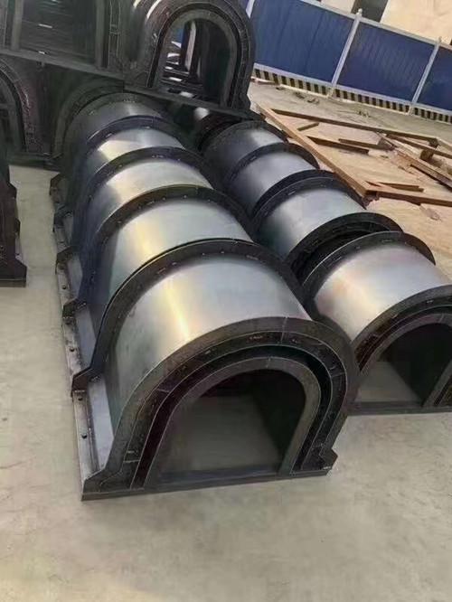 流水槽鋼模具U型設(shè)計(jì)施工合理