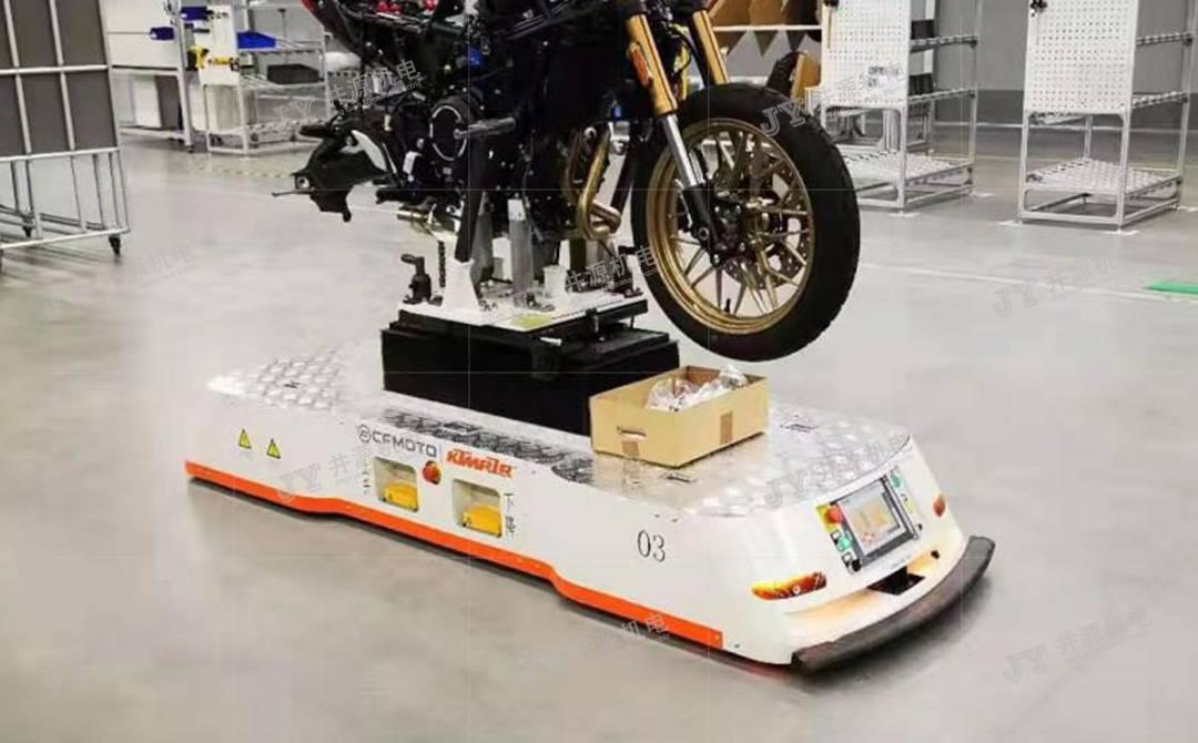 磁帶導(dǎo)引裝配型AGV