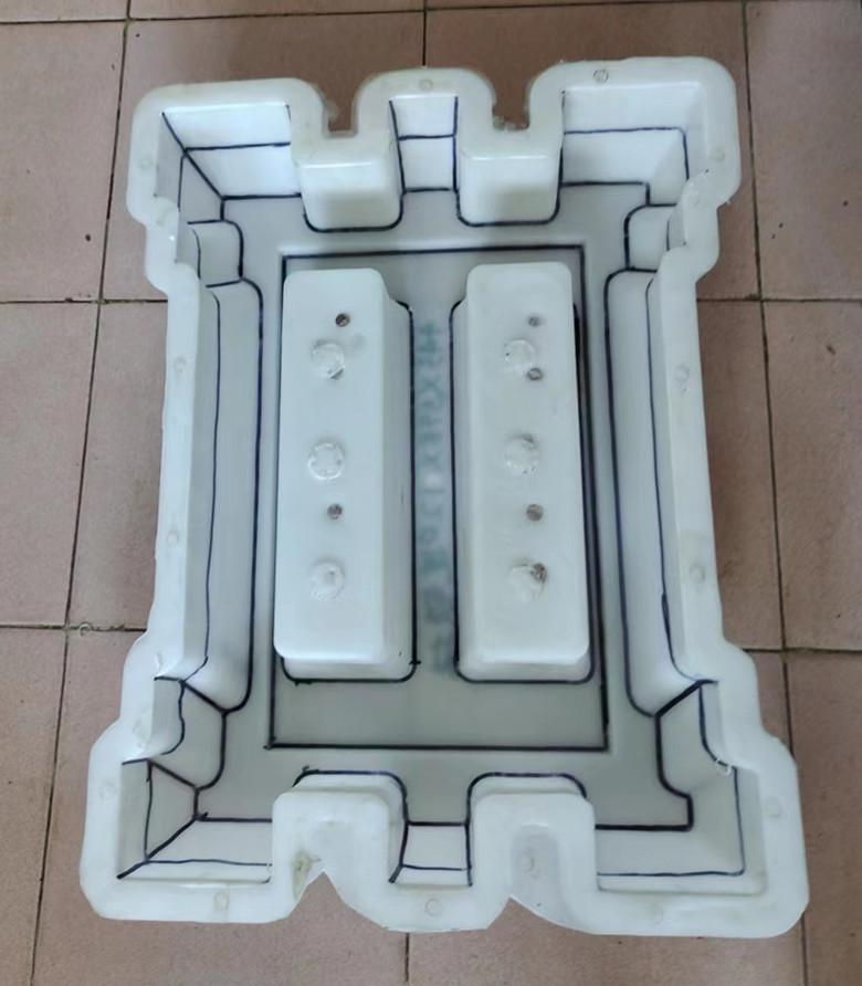 水庫鎖塊護(hù)坡模具路基護(hù)坡模具