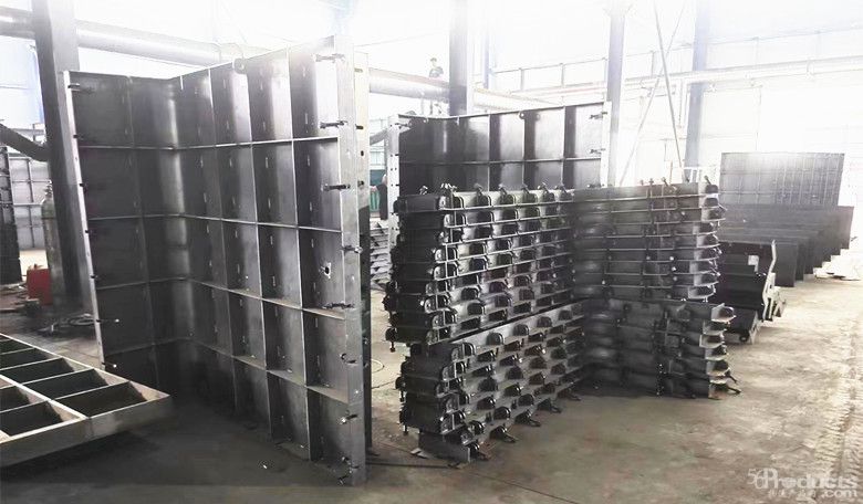 防浪墻模具3.jpg