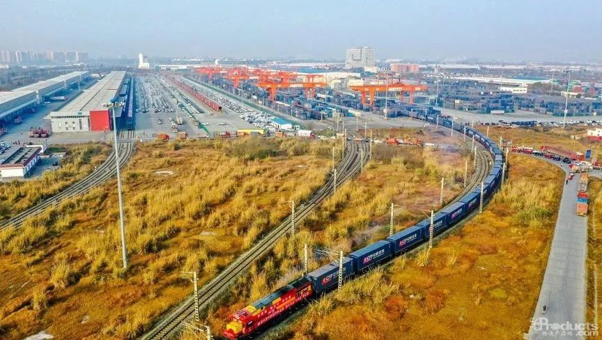成都鐵路港.jpg